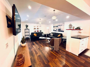 Pass the Keys Stunning 4Bed House with Private Sauna in City Centre